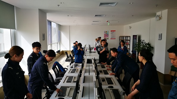 团市委举办“践行一学一做 共话共青团改革”机关开放日活动