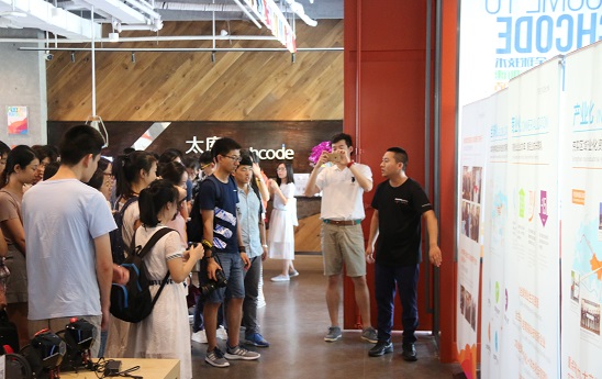 ���۾�ͨ���ȡ���Уѧ���С��߽��ȷ�